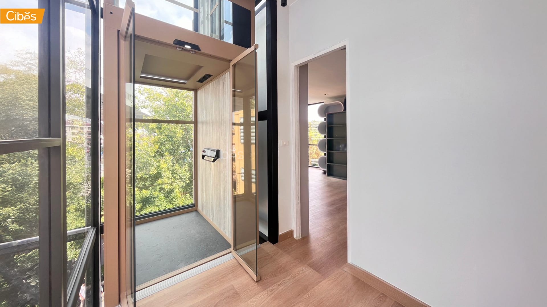 Cibes V90 Aurora – Home lift for 5th floors with Oriental Grey Beige (Size 1110 x 1415 mm)